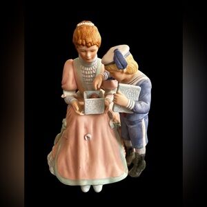 Lenox The Present Mother and Child Sculpture Figurine Collection 1989